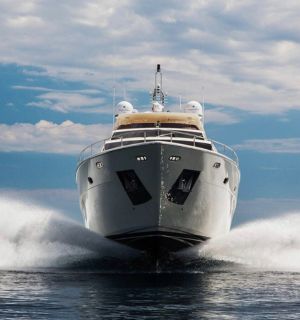 Super yacht rental-Elite Luxury Yacht